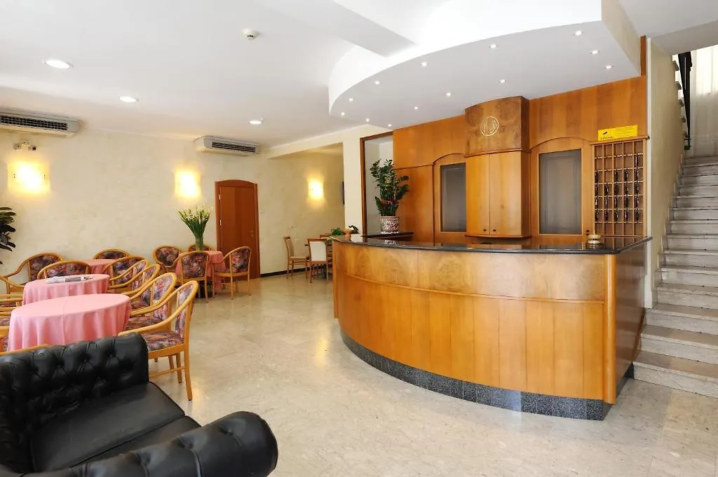 Hotel Bridge Rimini